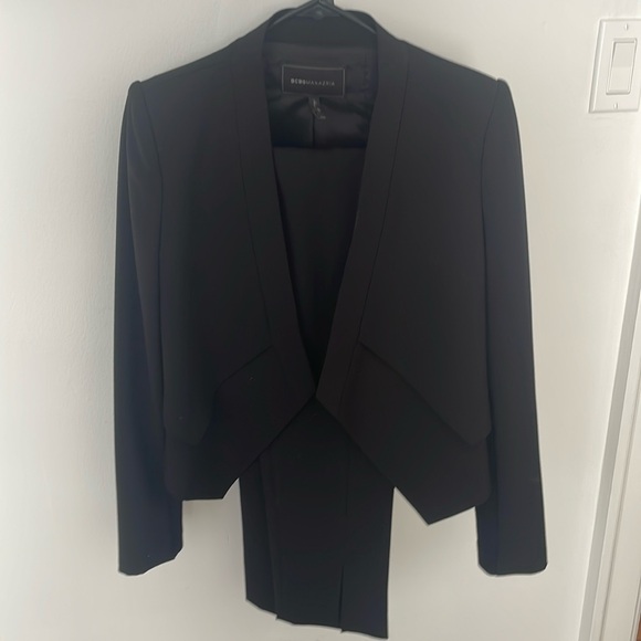 BCBG pantsuit - Picture 1 of 9